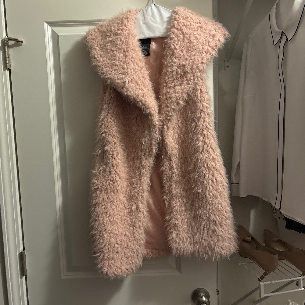Fur vest